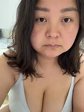 danai398F online show from April 14, 11:04 am