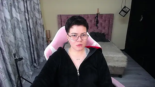 geminis xxx online show from April 24, 3:41 am