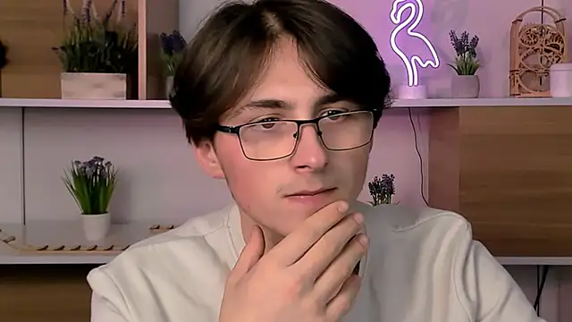 Snapshot of azen_rush chatting on December 15, 7:20 pm azen rush online show from December 15, 7:20 pm