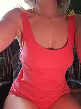 Snapshot of VIKS_SECRET chatting on June 26, 4:57 pm VIKS SECRET online show from June 26, 4:57 pm