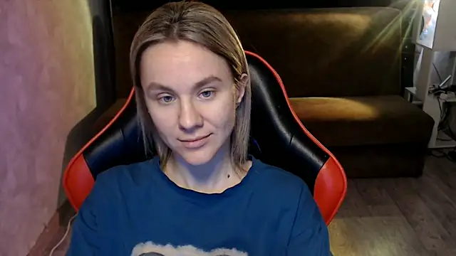 MiaBun1 online show from April 6, 4:52 pm