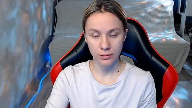 MiaBun1 online show from March 17, 2:58 am