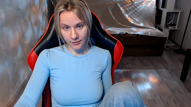 MiaBun1 online show from April 3, 2:51 am