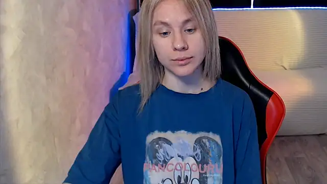 MiaBun1 online show from April 15, 3:56 am