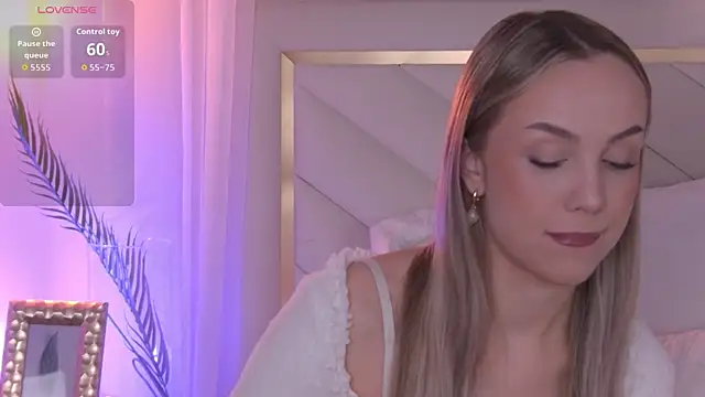 AnnaRow online show from January 12, 6:53 am