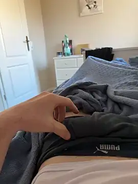 angei094 online show from December 16, 10:19 am