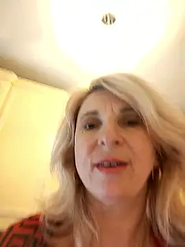 AhlyssaLove1155 online show from January 7, 1:27 pm