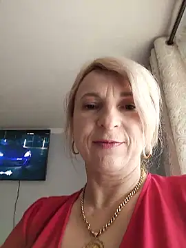 Snapshot of AhlyssaLove1155 chatting on June 12, 3:10 pm AhlyssaLove1155 online show from June 12, 3:10 pm