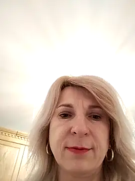 AhlyssaLove1155 online show from February 19, 3:42 pm