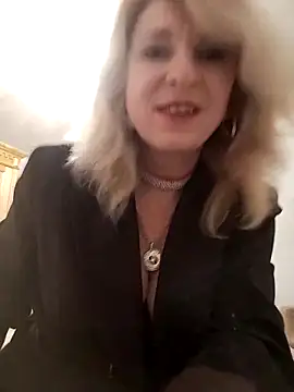 AhlyssaLove1155 online show from March 14, 5:08 pm