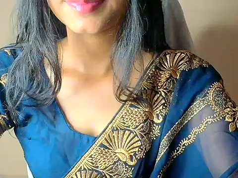 Snapshot of Sexy_Sanaya2 chatting on July 15, 7:43 pm Sexy Sanaya2 online show from July 15, 7:43 pm