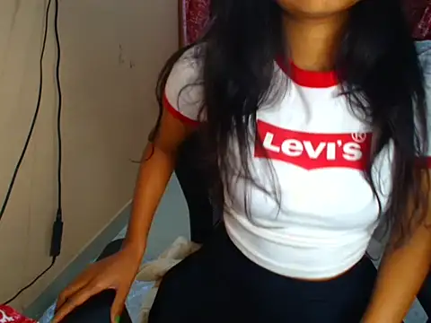 Snapshot of Sexy_Sanaya2 chatting on February 23, 5:09 am Sexy Sanaya2 online show from February 23, 5:09 am