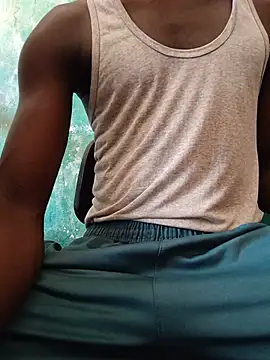 Snapshot of KingbigDick20 chatting on July 20, 9:38 am KingbigDick20 online show from July 20, 9:38 am