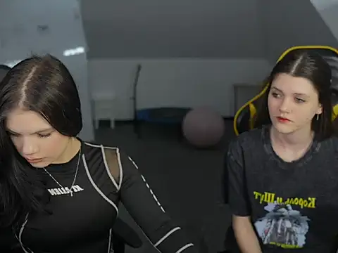 Hanna nana online show from April 2, 10:22 am