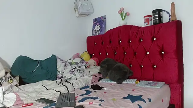 Alisson Very Dirty online show from December 18, 2:43 pm