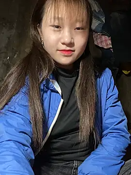 hinata-xx online show from February 24, 4:57 am