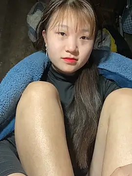 hinata-xx online show from March 5, 11:21 pm