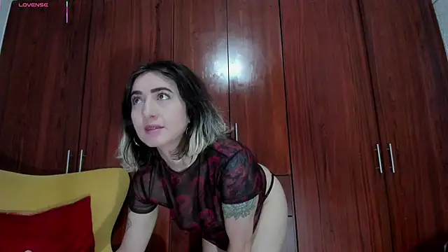 carly grasso online show from March 18, 9:12 am