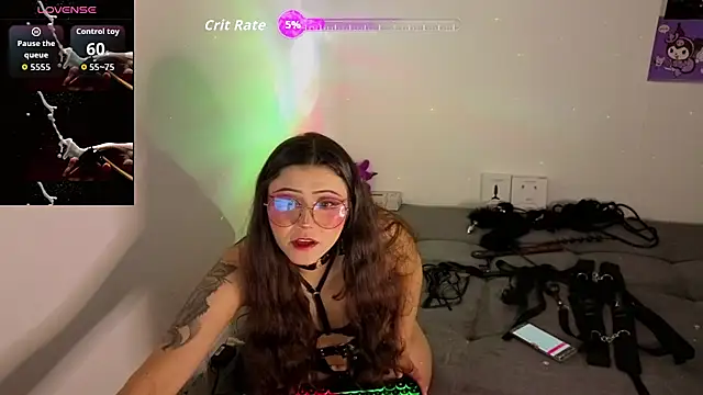 miss devil s online show from July 10, 12:32 am