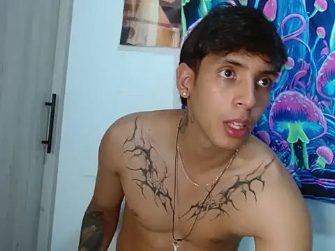 Wolf light online show from December 22, 11:38 pm