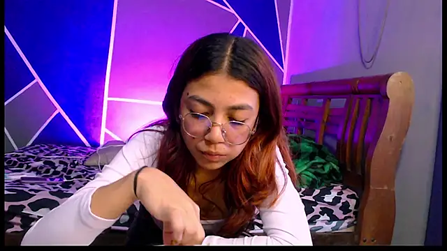 bellota bunny online show from January 31, 7:12 pm