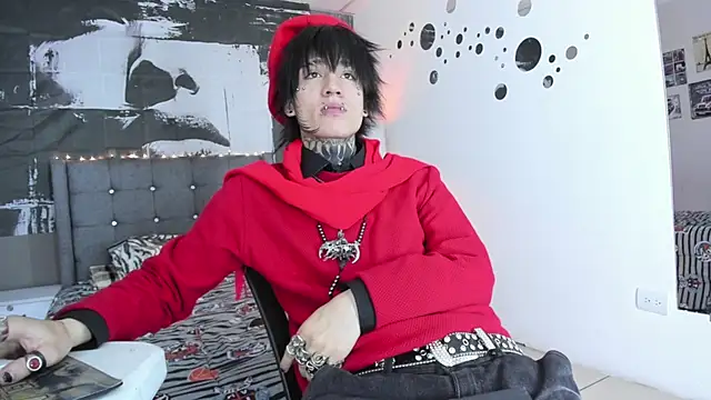 Snapshot of koryu_skull chatting on February 11, 11:48 pm koryu skull online show from February 11, 11:48 pm