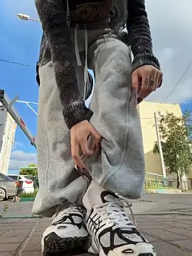  Little Ginger online show from June 21, 3:07 pm