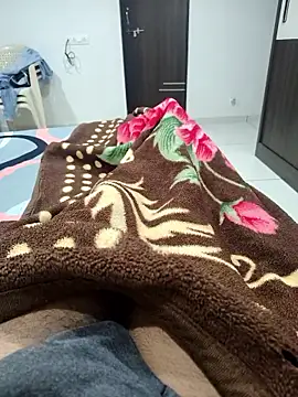 johny044 online show from January 9, 8:38 pm