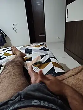 johny044 online show from June 1, 7:46 pm