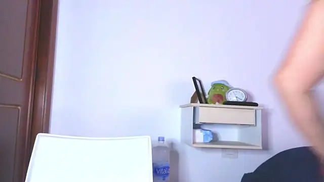 mariajosebarrazaa online show from April 2, 4:13 pm