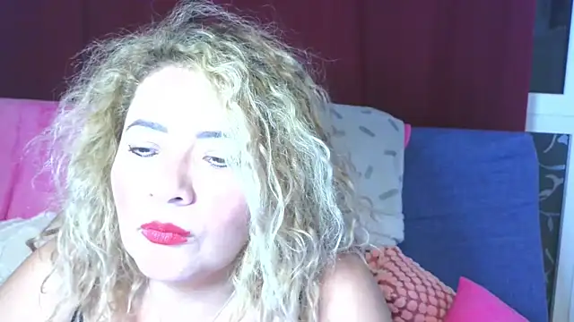 mariajosebarrazaa online show from April 8, 9:05 pm