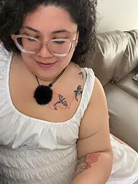 VanesssaMilf  online show from May 20, 4:26 pm