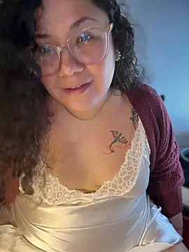 Snapshot of VanesssaMilf_ chatting on July 19, 8:01 am VanesssaMilf online show from July 19, 8:01 am