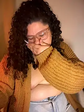 VanesssaMilf  online show from March 1, 8:58 am