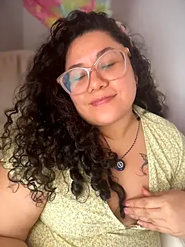 VanesssaMilf  online show from April 3, 2:56 pm