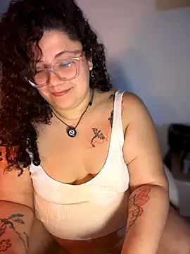 VanesssaMilf  online show from April 8, 12:34 am