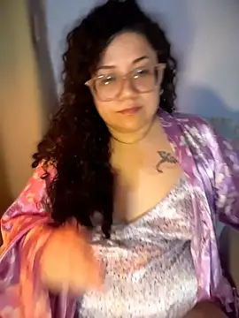 VanesssaMilf  online show from April 15, 3:12 am