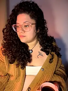 VanesssaMilf  online show from April 26, 7:38 am