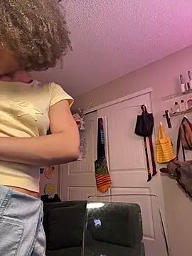 ollythegreat online show from May 13, 4:30 am