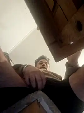 maannn8962 online show from March 16, 1:35 am