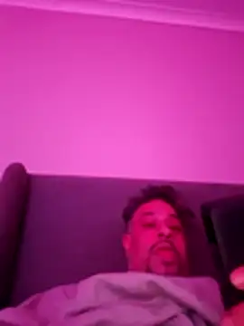 maannn8962 online show from February 13, 3:28 am