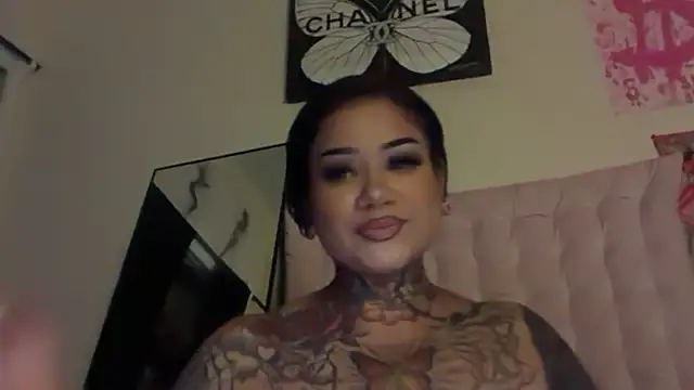 Itsonlyvirgo online show from March 25, 2:33 am