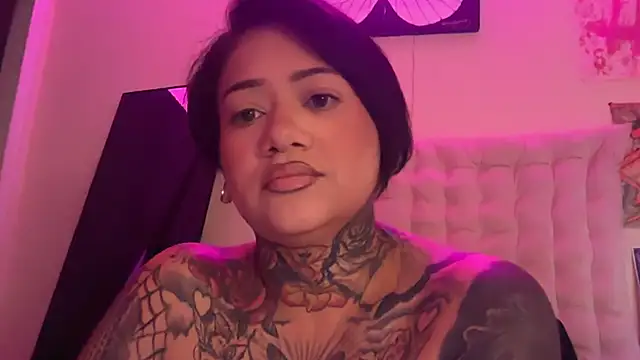 Itsonlyvirgo online show from April 10, 4:47 pm