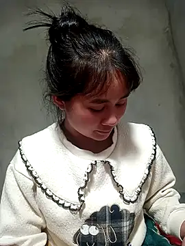 Him MountainGirl online show from February 8, 12:03 pm