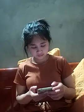 Him MountainGirl online show from February 23, 1:33 pm