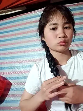 Him MountainGirl online show from February 5, 10:05 pm