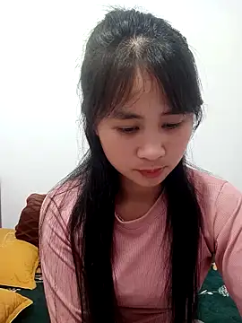 Him MountainGirl online show from March 26, 3:49 am