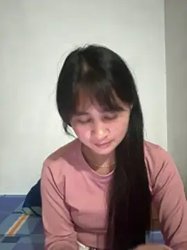 Him MountainGirl online show from March 25, 3:44 pm