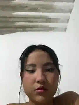 Snapshot of firuze_hatunn1 chatting on January 17, 10:41 am firuze hatunn1 online show from January 17, 10:41 am