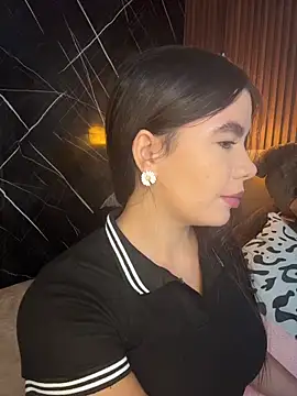 ValentinaEliot online show from December 23, 2:11 am